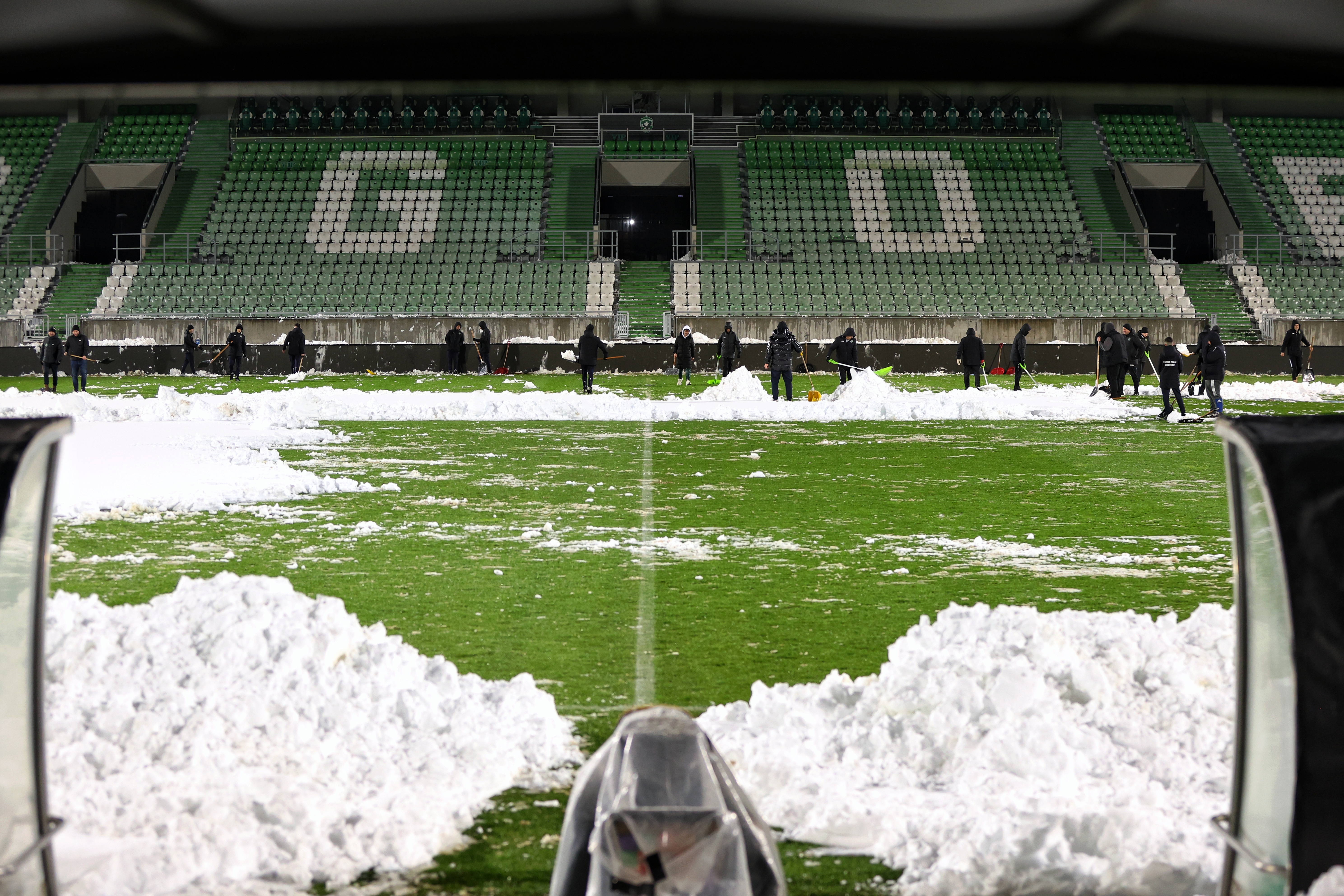 Folyamatosan takar&iacute;tj&aacute;k a p&aacute;ly&aacute;t