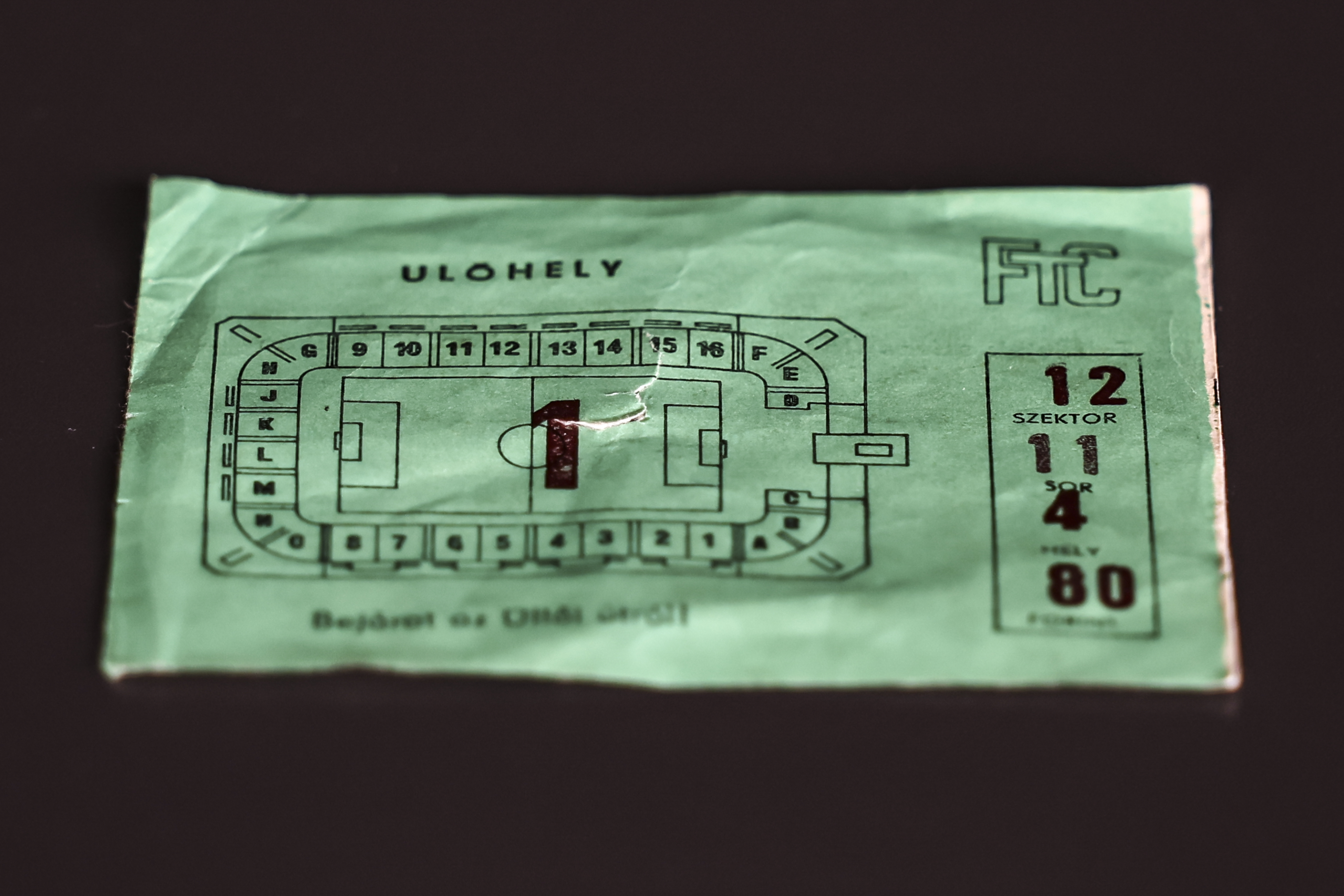 A r&eacute;gi &Uuml;llői &uacute;ti stadion nyit&oacute;m&eacute;rkőz&eacute;s&eacute;re sz&oacute;l&oacute; jegy