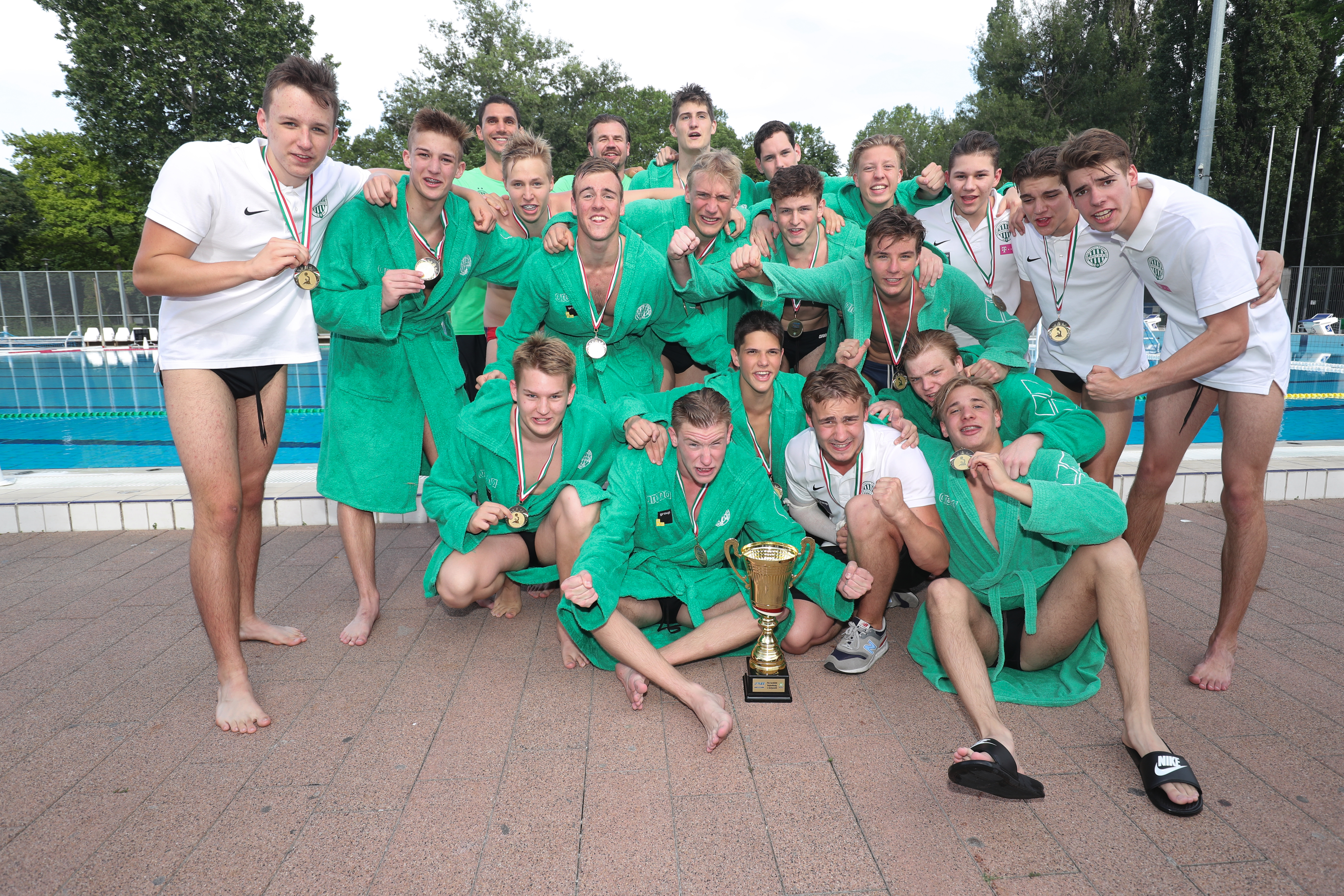 Első nagy siker - 2019-ben 18 &eacute;v ut&aacute;n &uuml;nnepelhetett ism&eacute;t bajnoki c&iacute;met az FTC serd&uuml;lőcsapata
