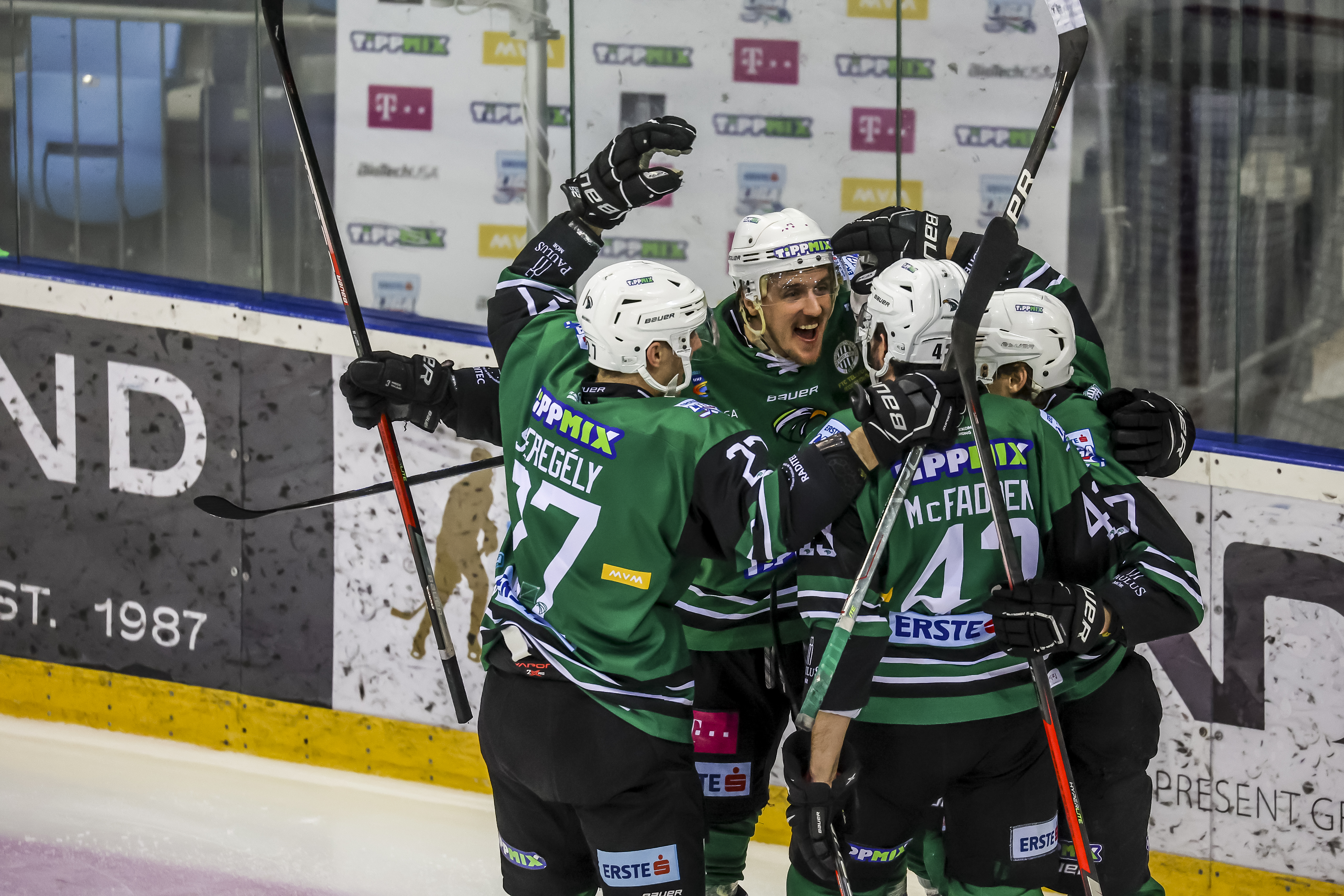 Nagy győzelem egy kiváló meccs végén.